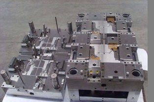 塑膠模具制作全流程解析 從設(shè)計(jì)到成型的核心工序